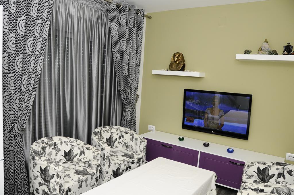 Tirana Hotel Ксамил Екстериор снимка